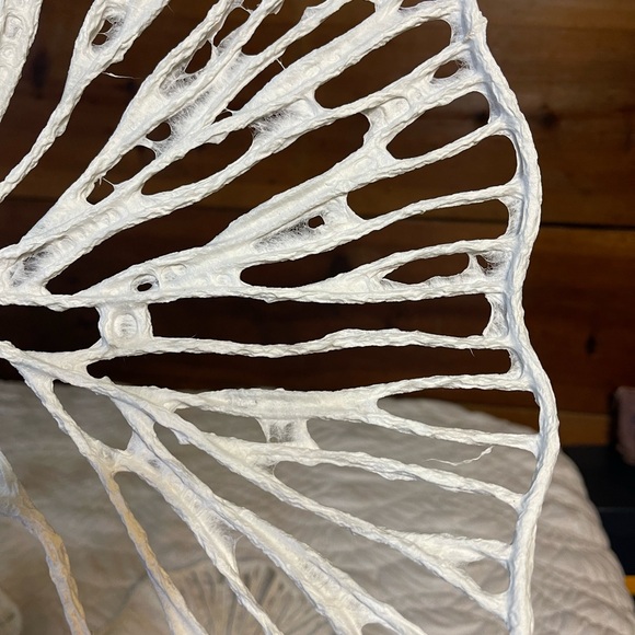 New Anthropologie Sand Dollar Paper Wall Hangings, Set of 3 - Picture 10 of 10